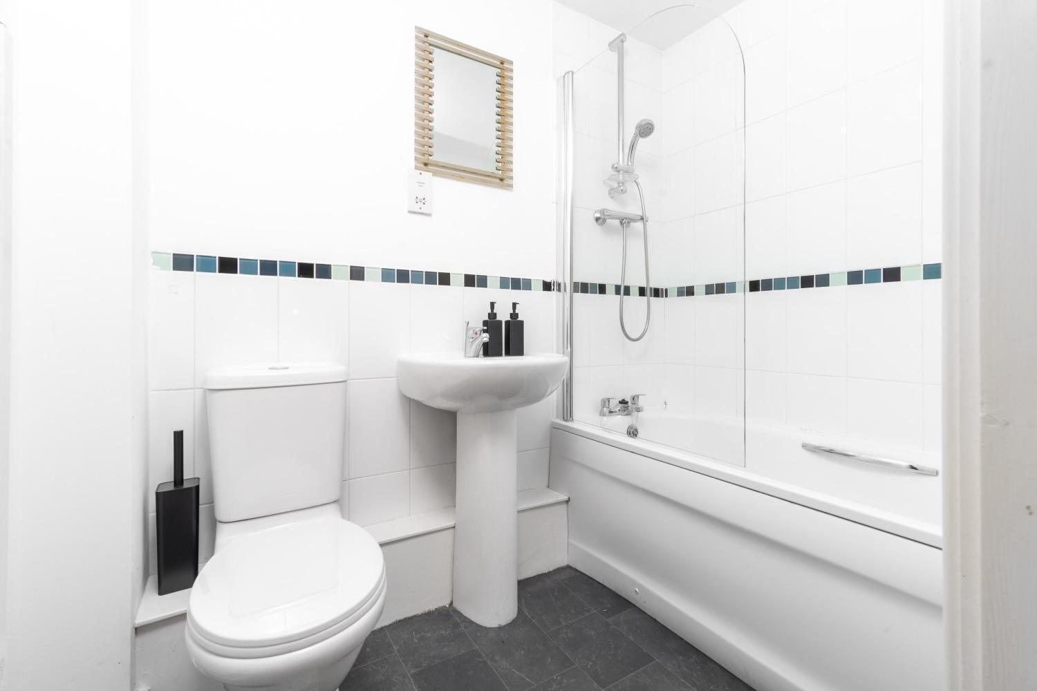 Luxury Sea Blue-Birmingham Central Apartment Bagian luar foto